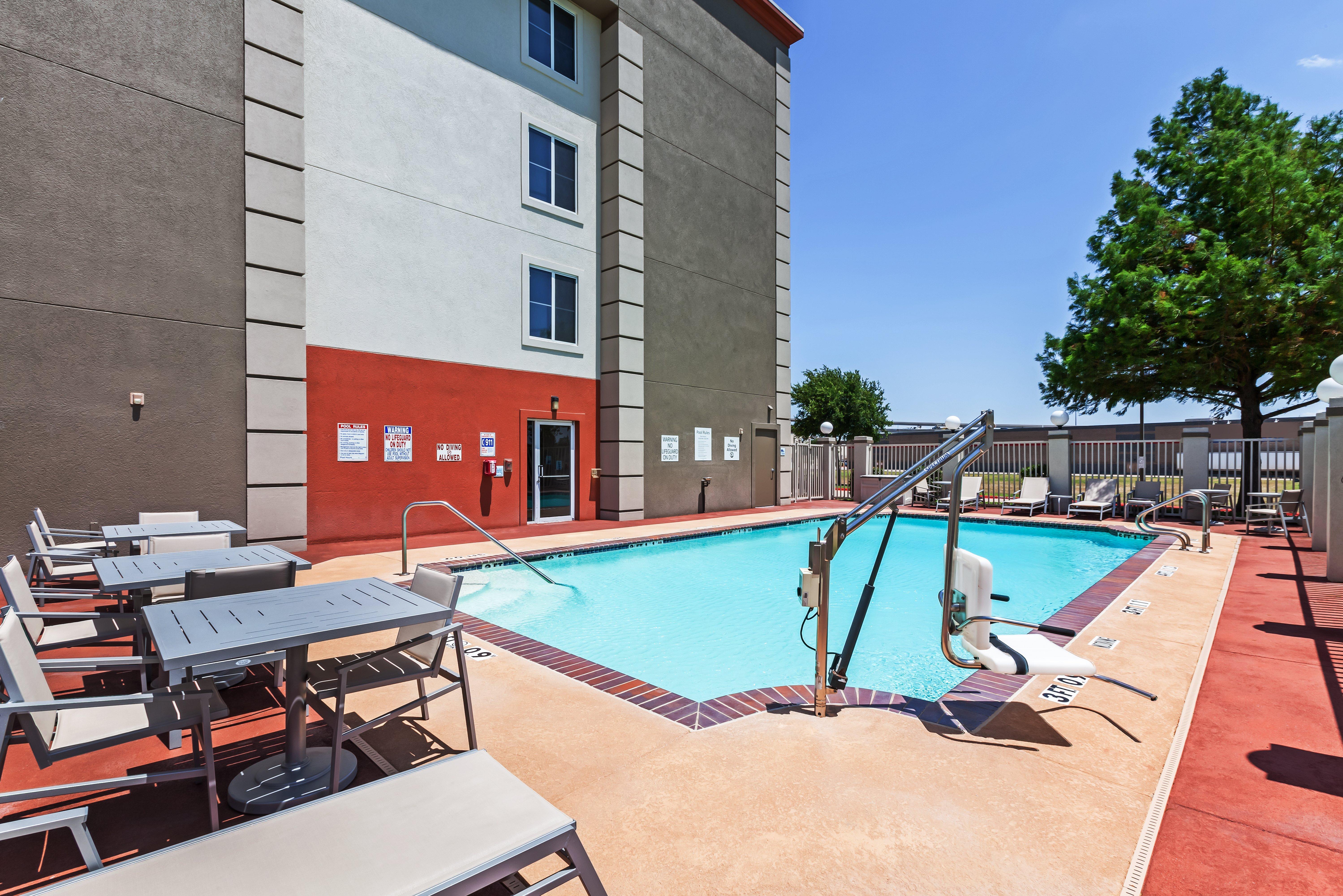 Holiday Inn Express Hotel & Suites Dallas Lewisville By Ihg Kültér fotó