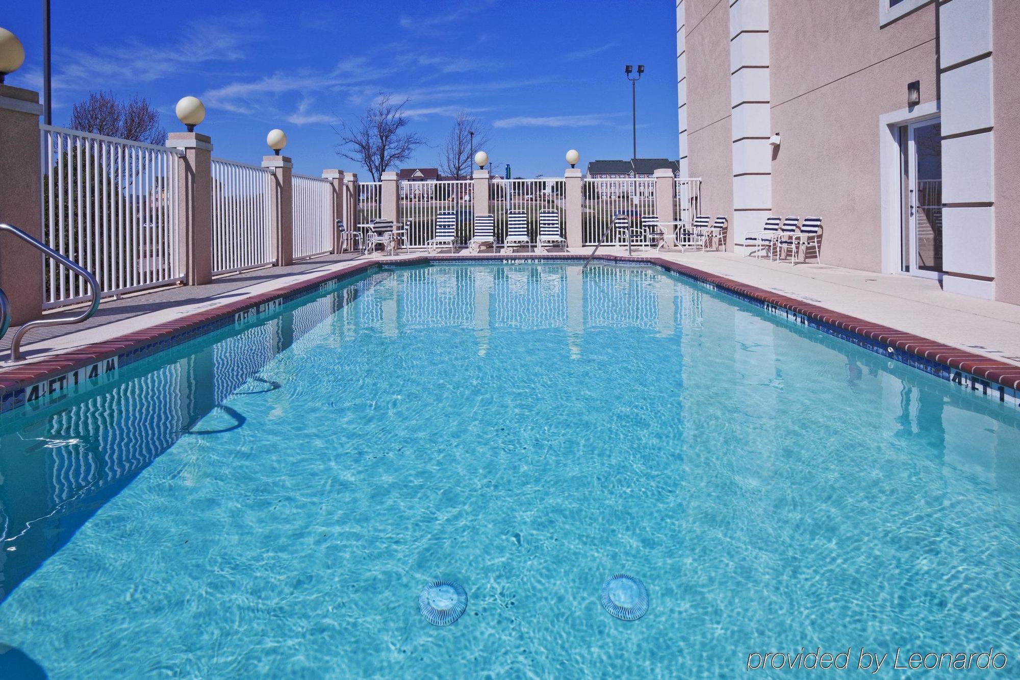 Holiday Inn Express Hotel & Suites Dallas Lewisville By Ihg Kültér fotó