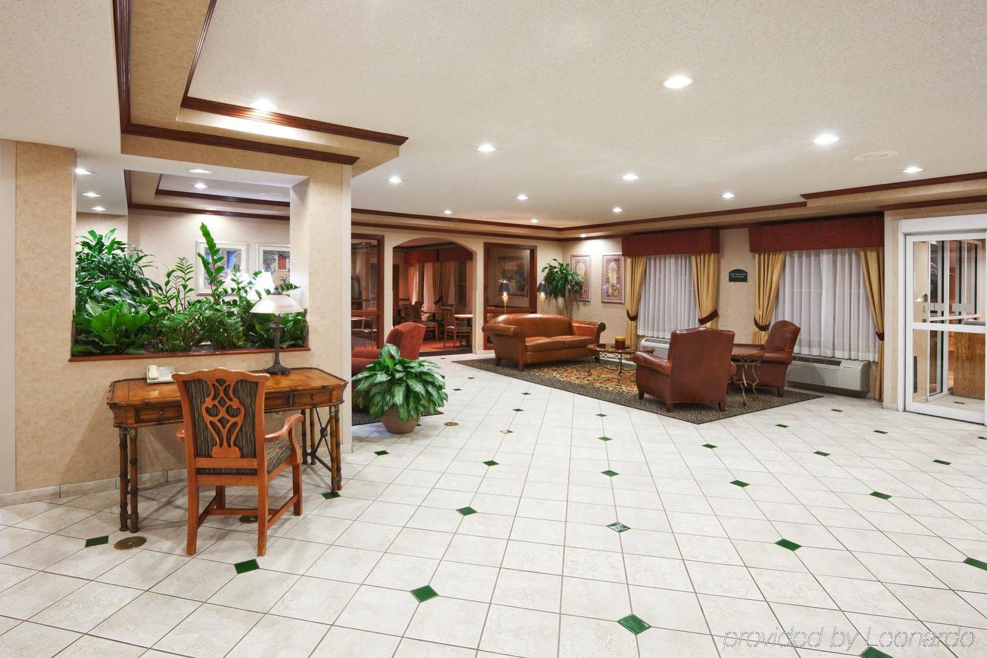Holiday Inn Express Hotel & Suites Dallas Lewisville By Ihg Beltér fotó